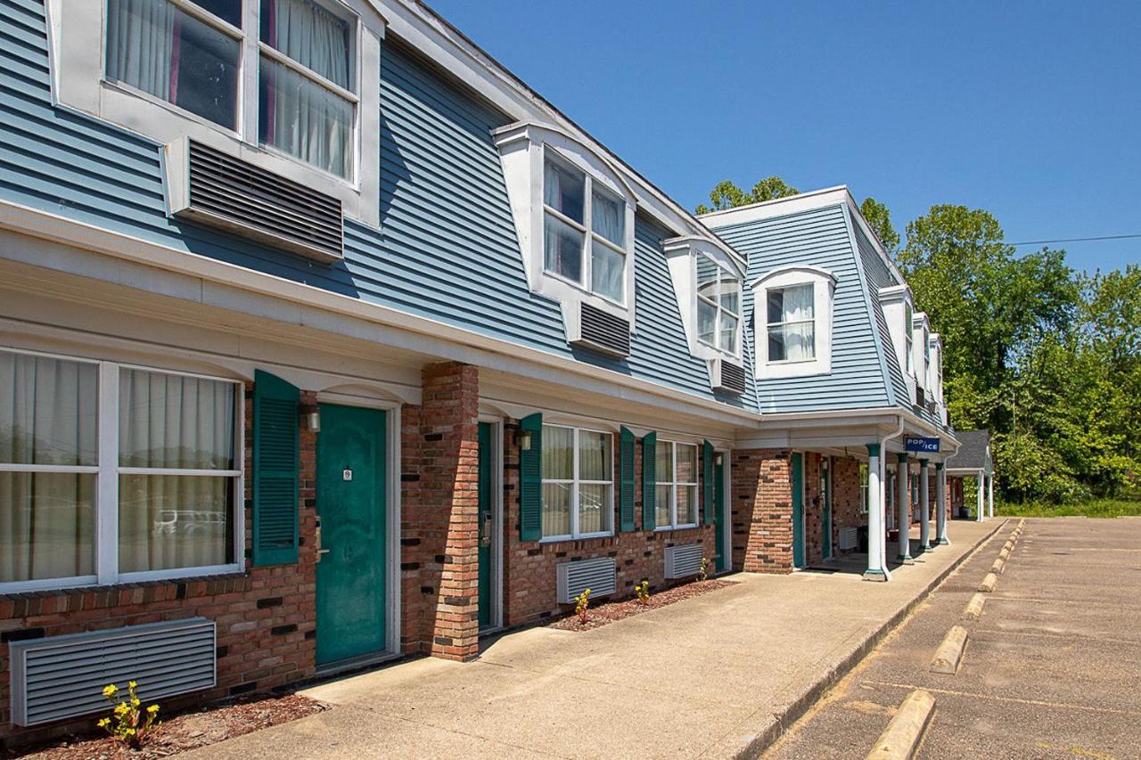 Country Squire Inn And Suites Coshocton المظهر الخارجي الصورة