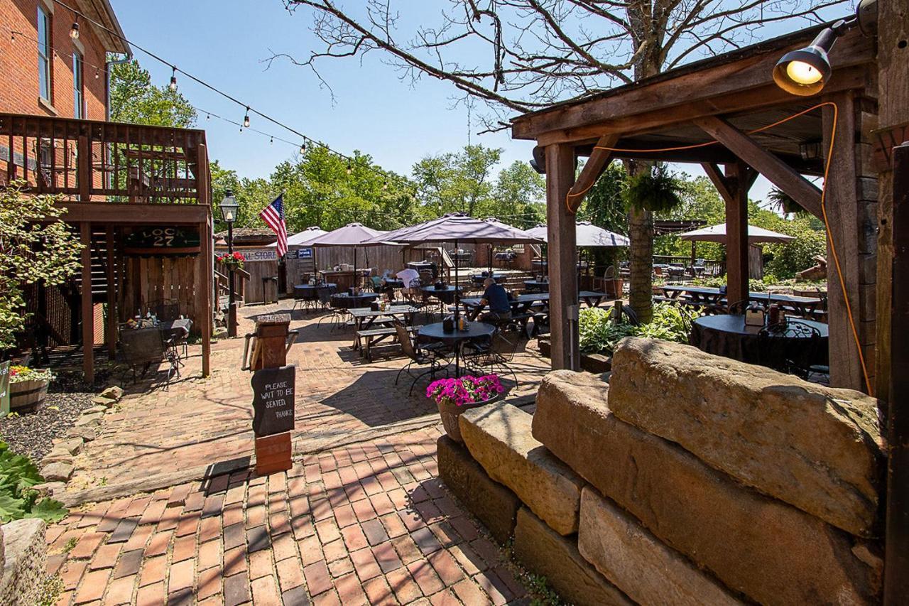 Country Squire Inn And Suites Coshocton المظهر الخارجي الصورة